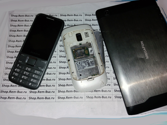 Поступил в разбор Maxvi X800, Nokia 302 RM-813, Megafon планшет.